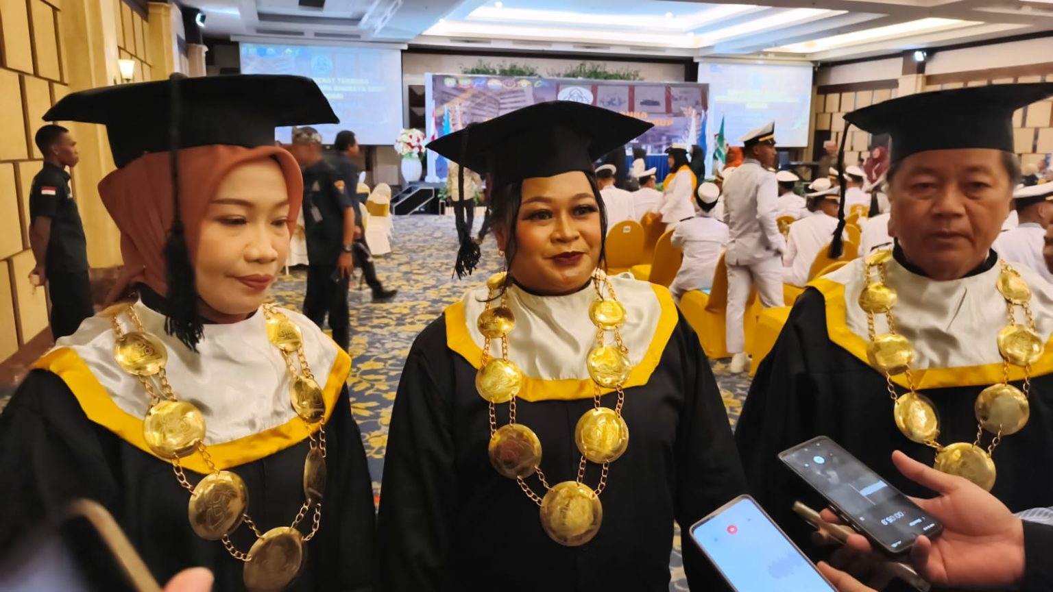 Cetak Sejarah, Institut Dharma Bharata Kendari Wisuda 59 Lulusan Perdana